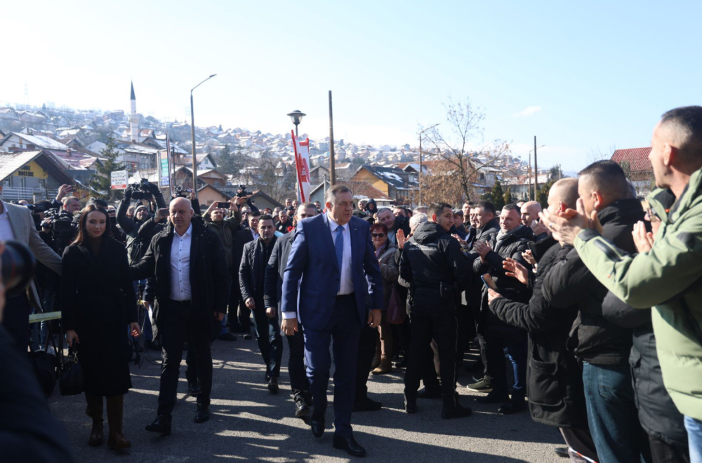 The Prosecution proposed a stricter punishment for Dodik and a ban on holding office for a period of 10 years