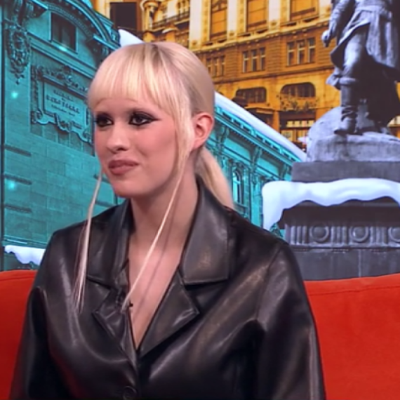 Porede je s Ledi Gagom, želi predstavlja Srbiju na Evroviziji: "Uživam u pisanju pesama" VIDEO