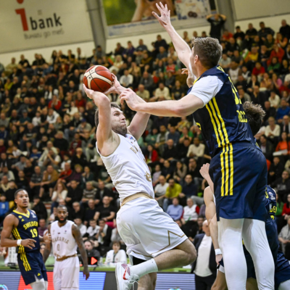 Kodi promašivao, Vezenkov "strpao" 40 – Bugari su "živi"