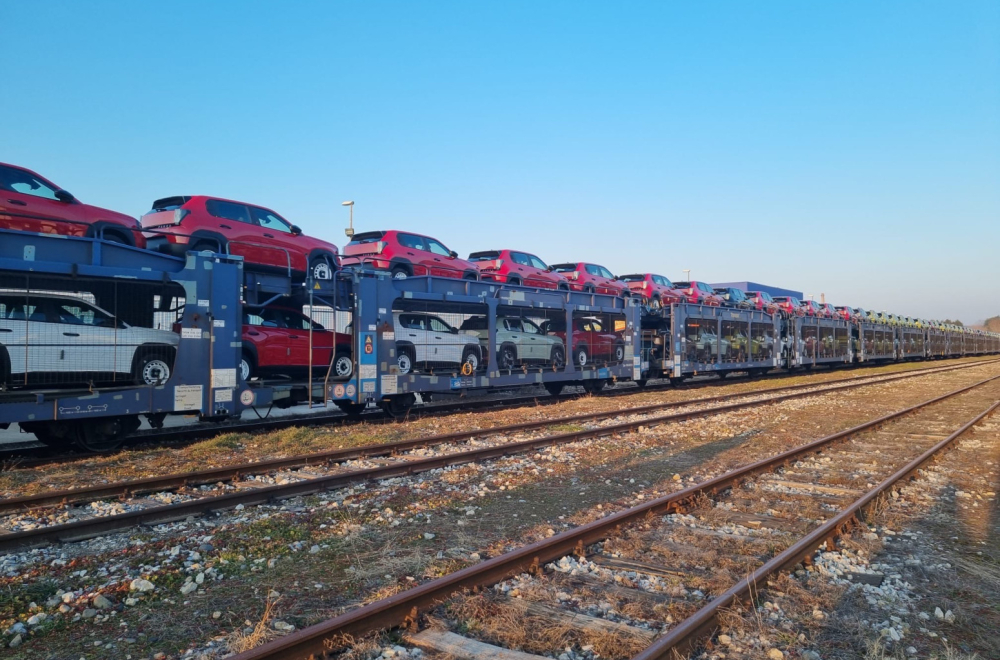 Prve električne Fiat Grande Pande krenule iz Kragujevca FOTO