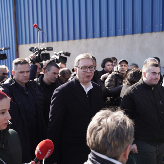 Vučić visits an agricultural farm in Žabari: "We will invest 2.4 million euros" PHOTO/VIDEO