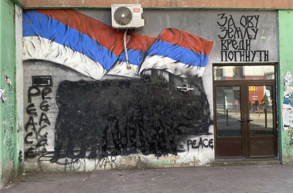 EU: Ne treba zatvarati srpske institucije, njihov status rešavati kroz dijalog