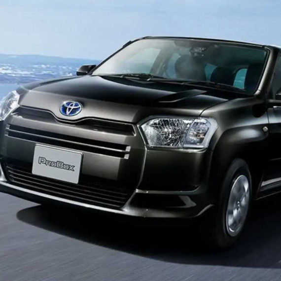 "Otkrivena" još jedna Toyota od 10.000 dolara, da li biste je kupili? FOTO