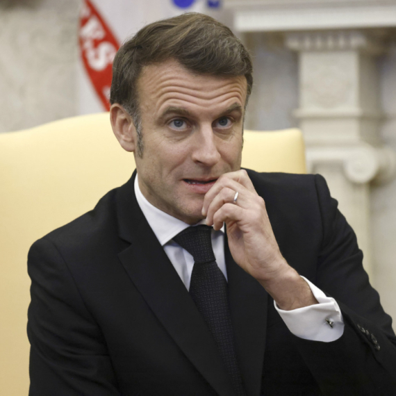 Moscow's message: Macron, you will disappear