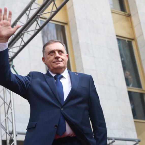 Danas se izriče presuda Dodiku; Advokati potvrdili: "Nećemo prisustvovati"
