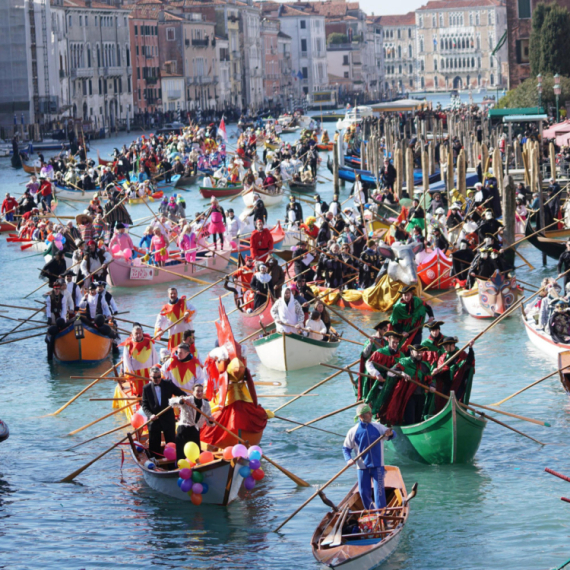 Svi putevi vode u Veneciju: Karneval u slavu Kazanove FOTO/VIDEO
