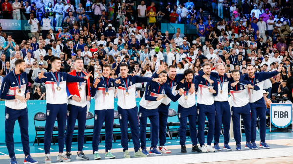 Vujošević: "Ne sviđa mi se izlaženje pijane bande na dodelu medalja"