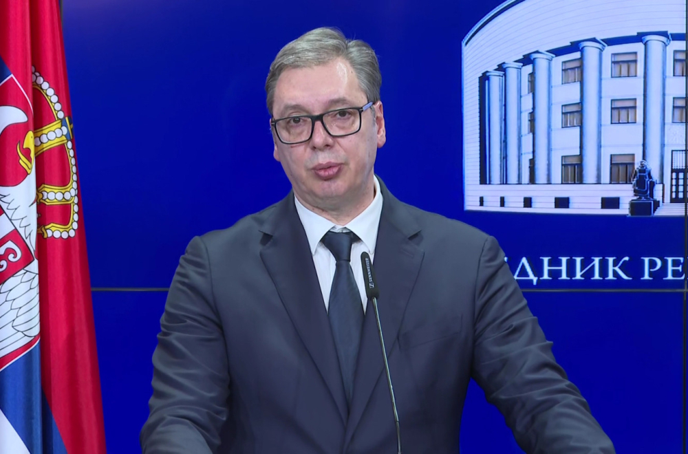 Vučić: A difficult day for the entire Serbian people; Serbia will do its best to help preserve peace