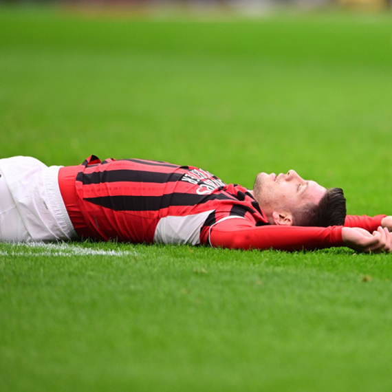 Jović se vratio, Milan podbacio