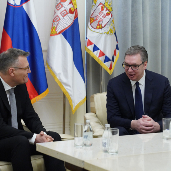 Vučić primio ambasadora Slovenije u oproštajnu posetu: Mnogo uspeha u daljem radu