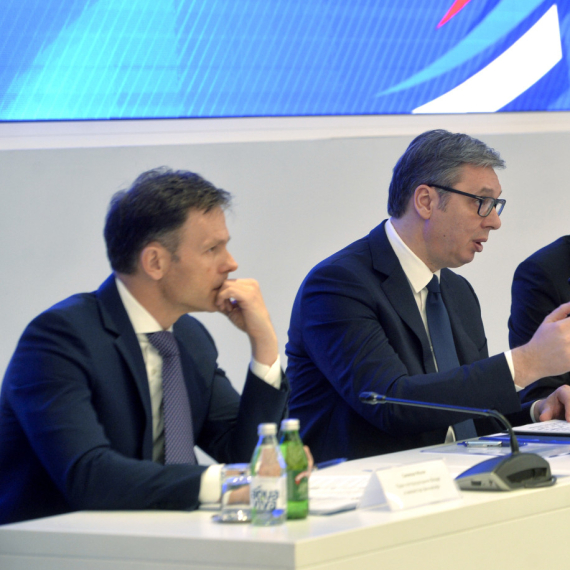 Vučić sa privrednicima: Širimo sporazume o slobodnoj trgovini – ova zemlja je sledeća FOTO/VIDEO
