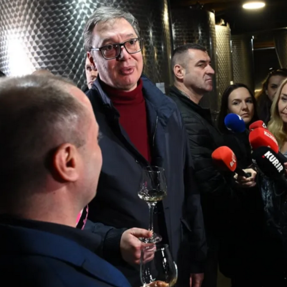 Vučić: Grašac vino koje nam donosi prednost u regionu