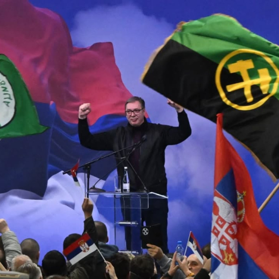 Vučić u punoj hali u Boru: Kada vam Hrvati spaljuju lutku – radite nešto dobro za srpski narod FOTO/VIDEO
