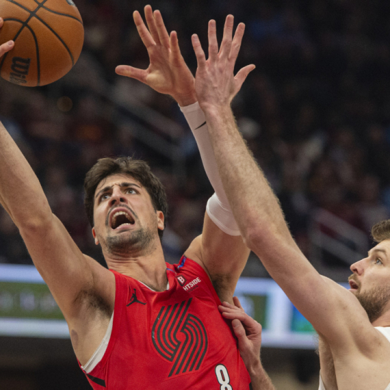 Najbolji NBA tim preživeo sjajnog Avdiju! VIDEO