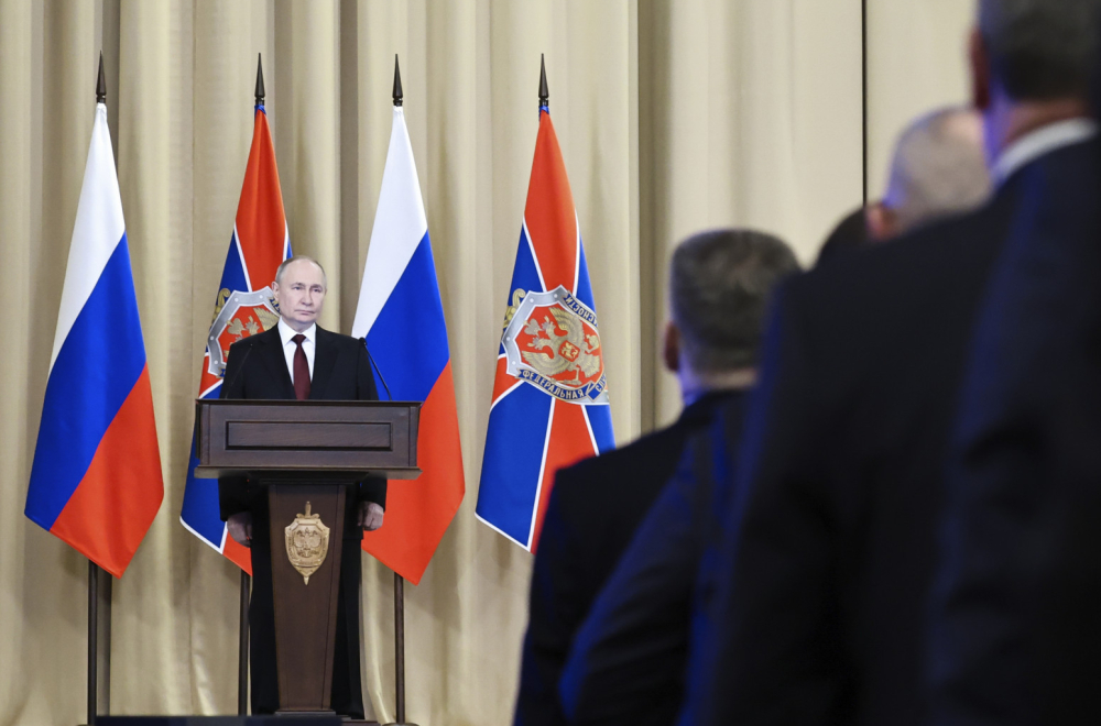 The West is falling apart: "Putin knows everything"