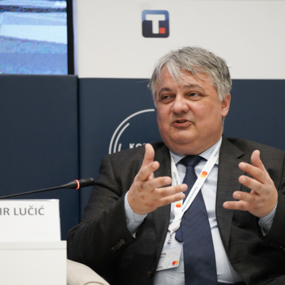 Lučić na KBF: Telekom ključan za digitalnu ekonomiju Srbije
