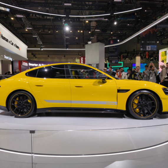 Iz prve ruke: U Barseloni smo videli novi Xiaomi SU7 Ultra automobil FOTO