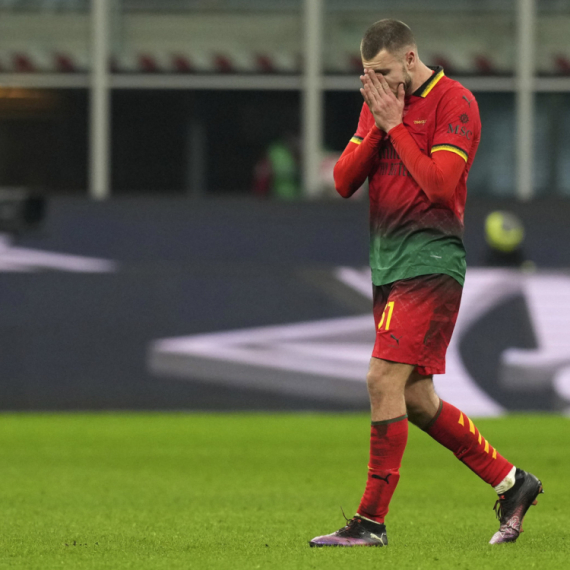 Pavlović: "Izvinite što sam vas izneverio"