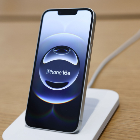 Prečicom protiv carina: iPhone 16e počeo da se pravi u Brazilu