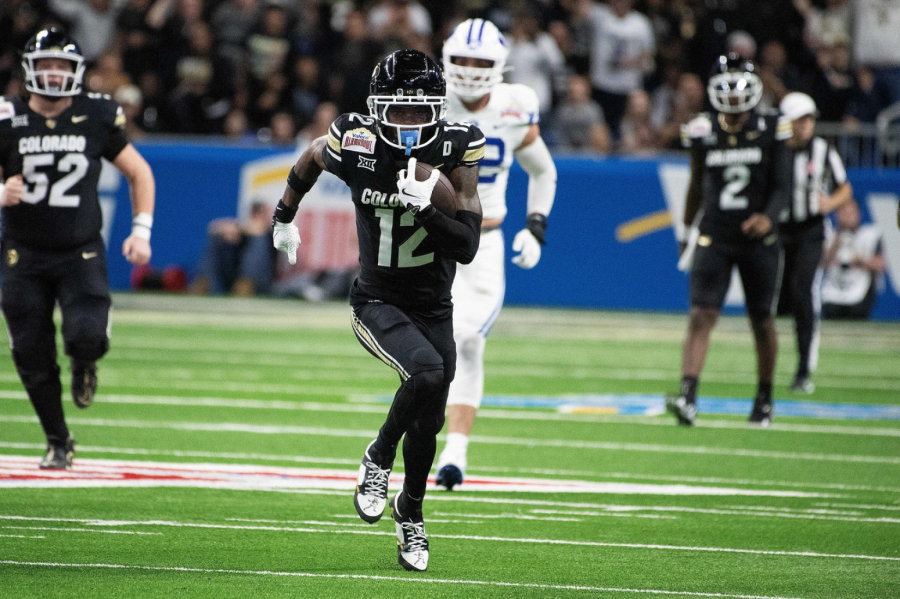 On je najbolji, on je jedinstven – ali NFL timovi ne znaju šta da rade s njim VIDEO