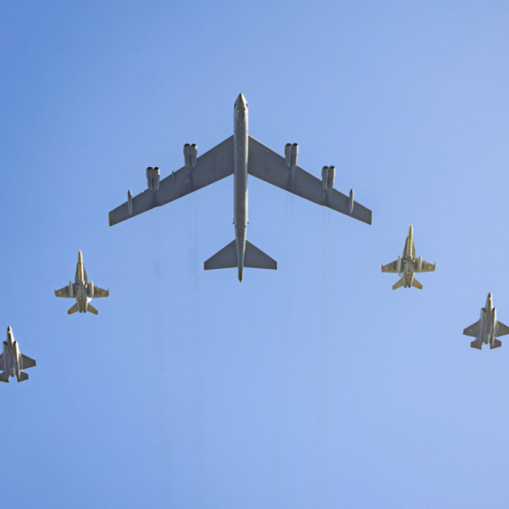 Američki bombarder nadletao Evropu: Pratili ga hrvatski "rafali"