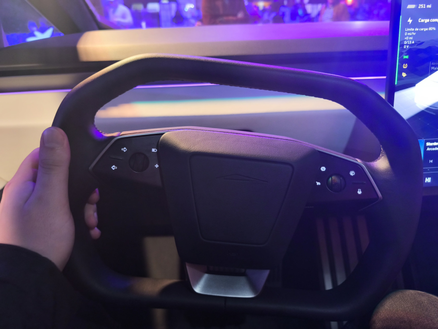 Tesla u problemu: Cybertruck pred ukidanjem zbog katastrofalne prodaje?