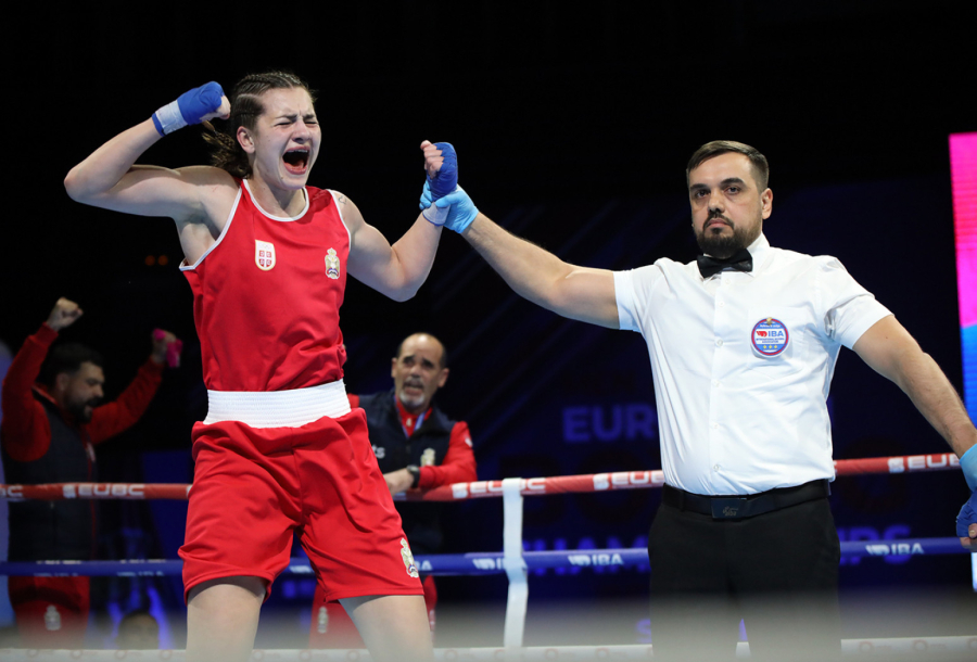 Boks heroine i aduti Srbije na SP u Nišu