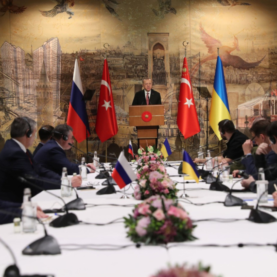 Kremlj pomenuo Istanbulske pregovore