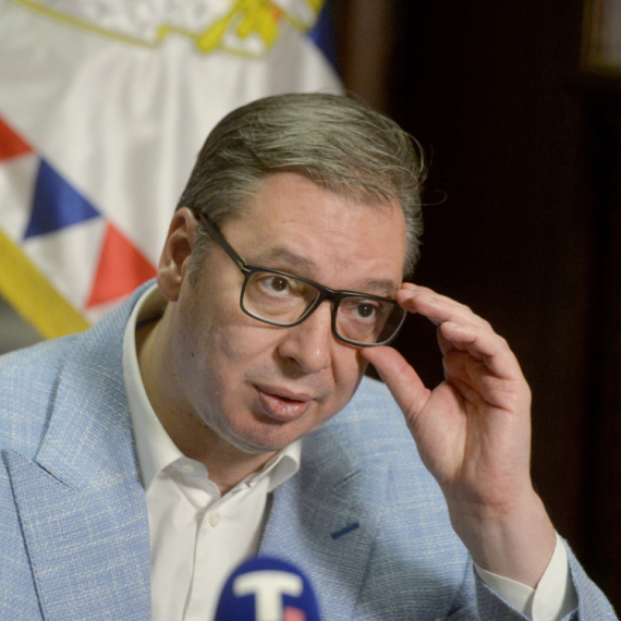 Vučić: Napadač na Selakovića biće uhapšen danas; Našli smo ga na snimku
