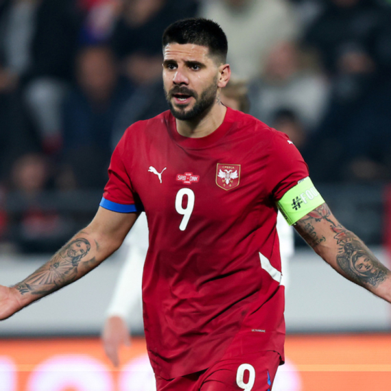 Zar Mitrović nije povređen? Gol kaže da nije VIDEO
