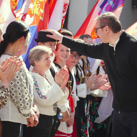 Vučić sent a strong message: "Everything we do, we do for our Serbia, for our children" VIDEO