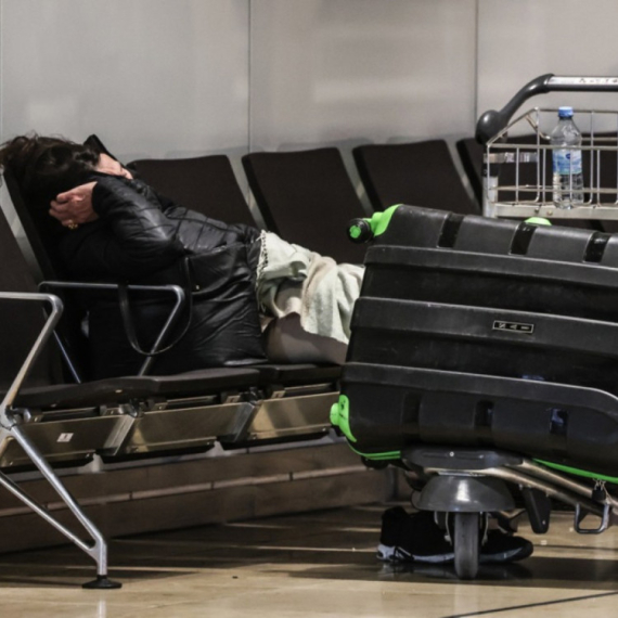 Influenserka objavila video iz kapsule na aerodromu i ljudi su u šoku: "Kao u grobu" VIDEO