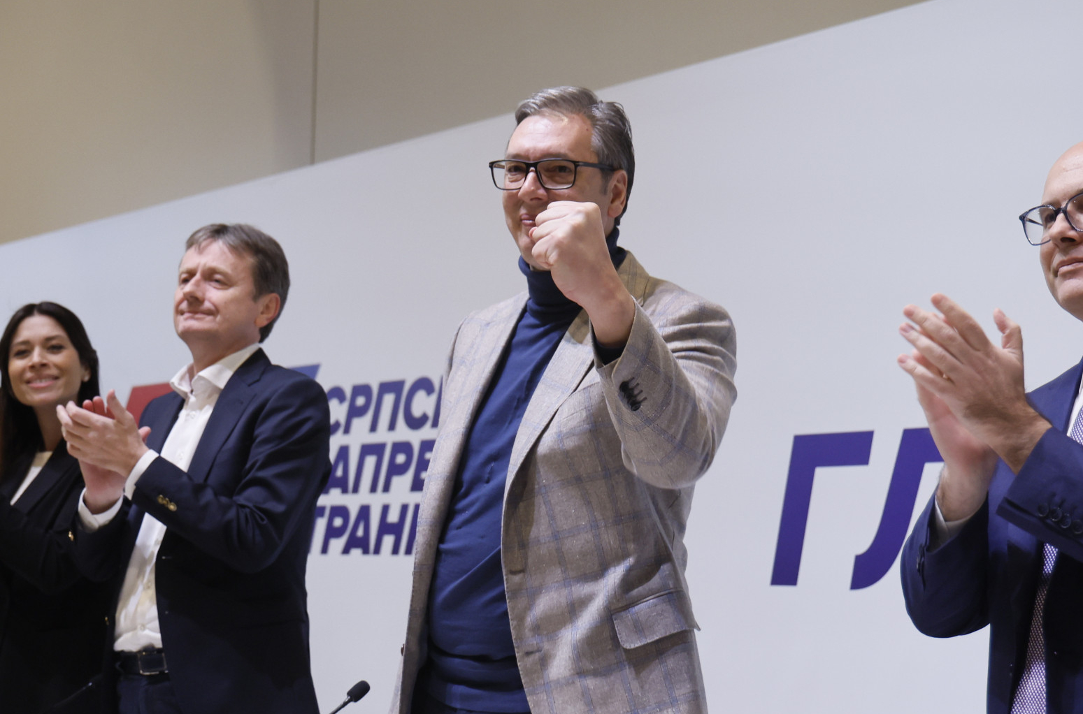 Vučić pozvao na najveći skup u istoriji Srbije: Dođite 28. marta u Beograd da se izborimo za našu zemlju