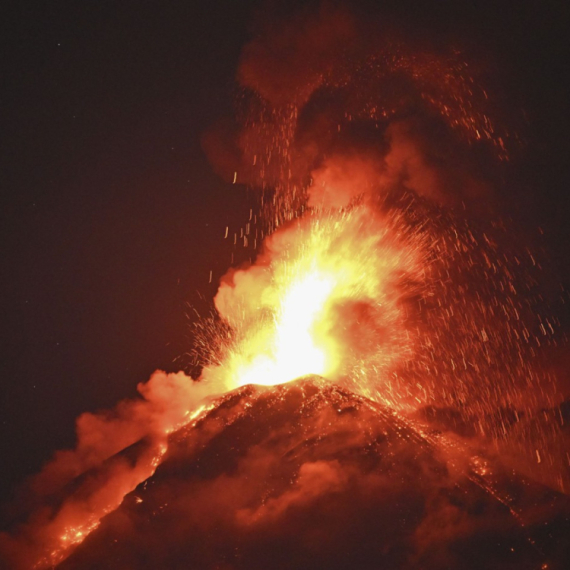 Vulkan koji je mirovao 10.000 godina sada je eruptirao; Eksplozija je bila snažna