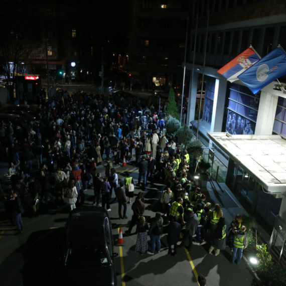 Vučević: Haos ispred RTS je pripreman; Bojim se da je ovo samo uvod za ono što se sprema za 15 mart