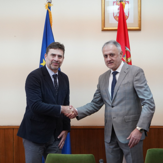 Ministar Gajić primio predsednika ETTU i delegaciju STSS