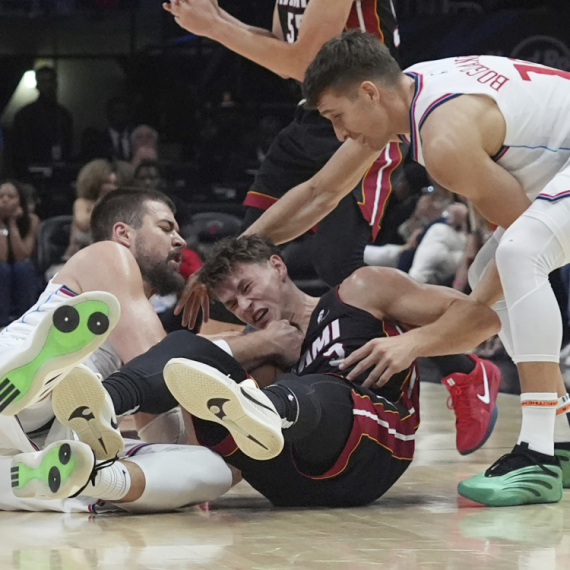 Bogdanović posle brutalne partije: "On je primer i izvlači najbolje iz mene" VIDEO