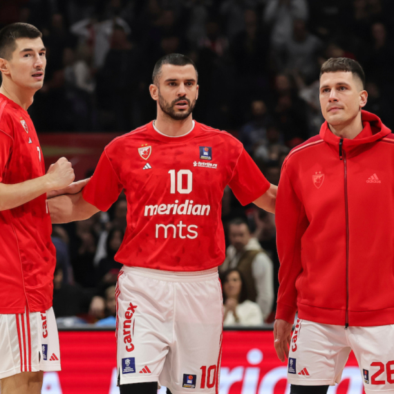 Sferopulos prelomio – Zvezda bez trojice na "manekene"