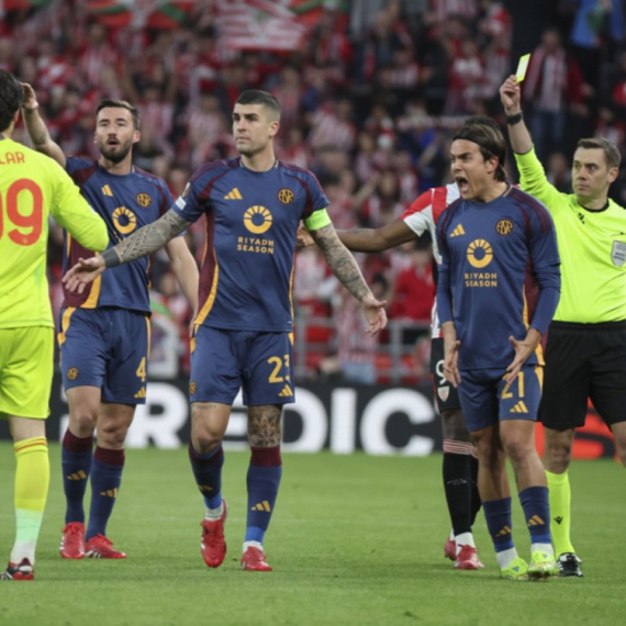 Svilar "izrešetan" – Roma se raspala u Baskiji