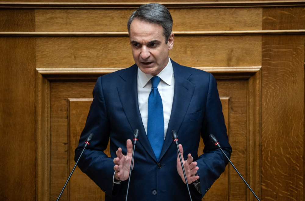 Micotakis sproveo radikalne promene u vladi