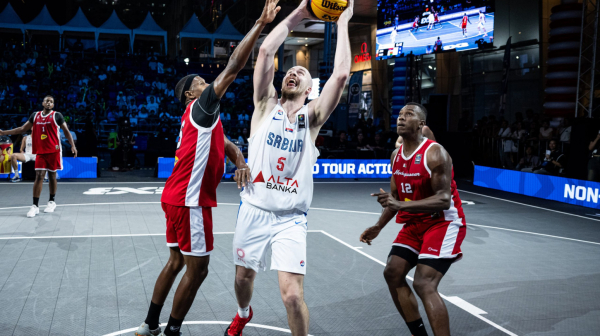 Basketaši Srbije uz dosta muke do 2/2 na Kupu šampiona