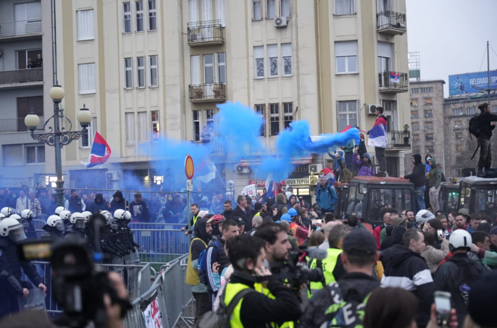 Oni koji ih dočekuju su slika i prilika blokadera: Pojma nemaju o čemu se radi, ali zato vređaju Srbiju VIDEO