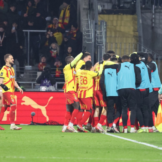 Lens nastavio u dobrom ritmu – posle Marseja pao i Ren