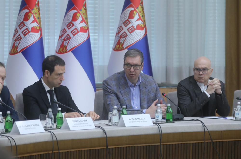 Vučić o "zvučnom topu": Onaj koji je obmanjivao javnost, mora da završi iza rešetaka VIDEO