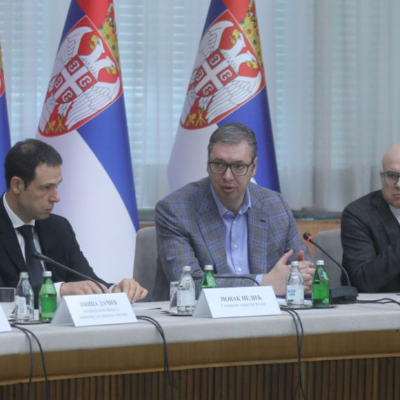 Vučić o "zvučnom topu": Onaj koji je obmanjivao javnost, mora da završi iza rešetaka VIDEO