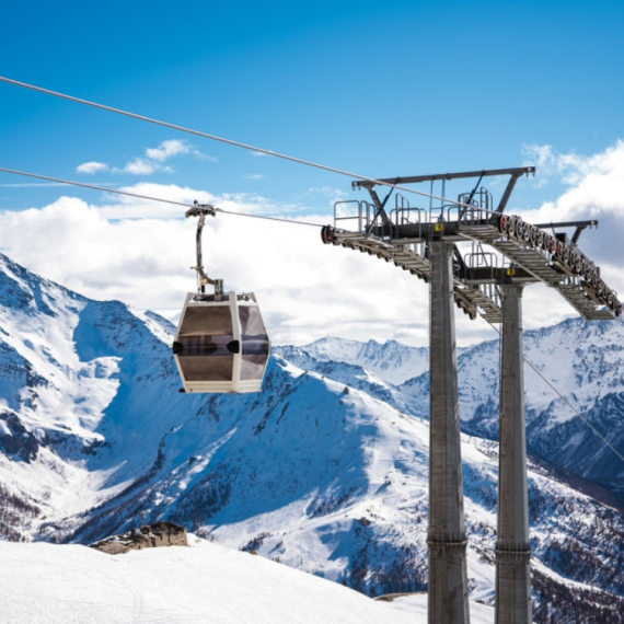 Upozorenje: Italijanske Alpe zahvatila serija lavina: Poginula dva skijaša FOTO/VIDEO