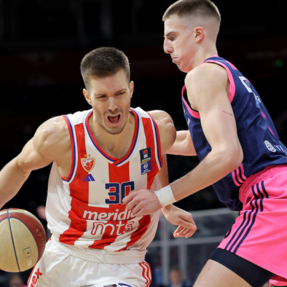Dabl-dabl Petrušev – Zvezda održava korak za Dubaijem