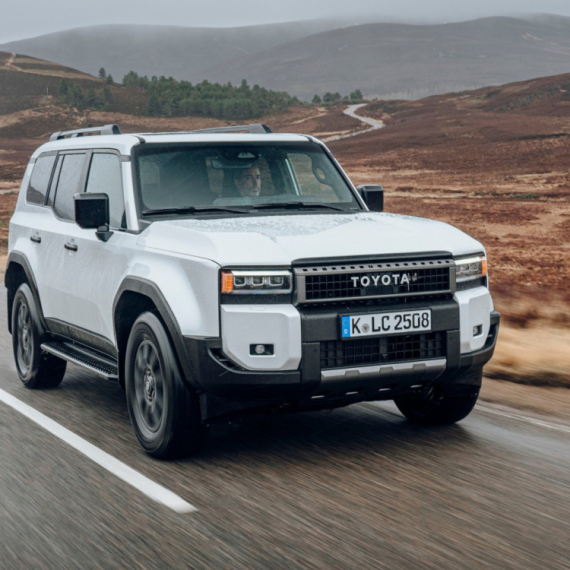 Toyota na sajmu automobila u Beogradu