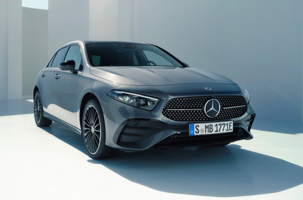 Mercedes ukida A-klasu, pravi mesto za malu G-klasu
