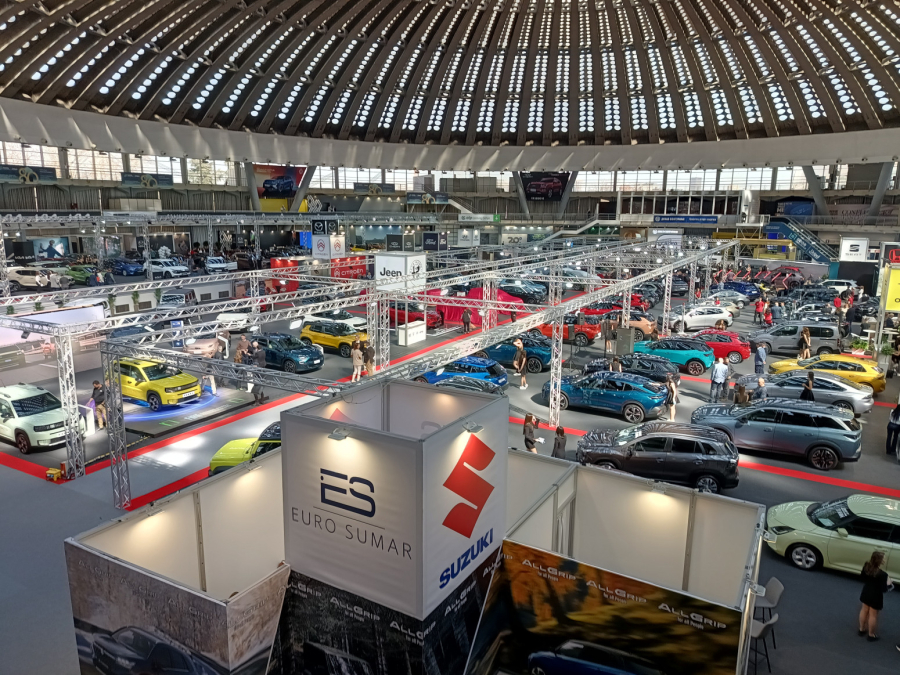 Istorijska poseta: Na Sajmu tokom vikenda 60.000 ljubitelja automobila!